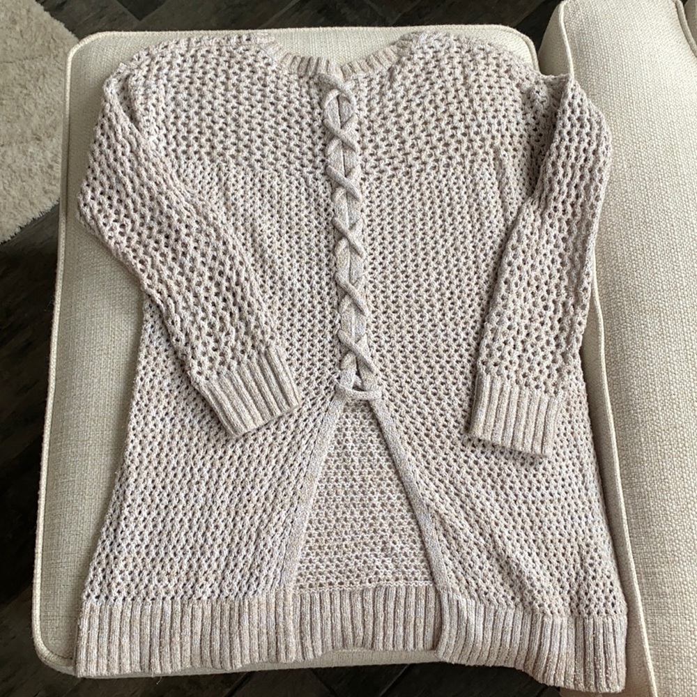 Lucky Brand knit sweater. Gray and tan. Size small